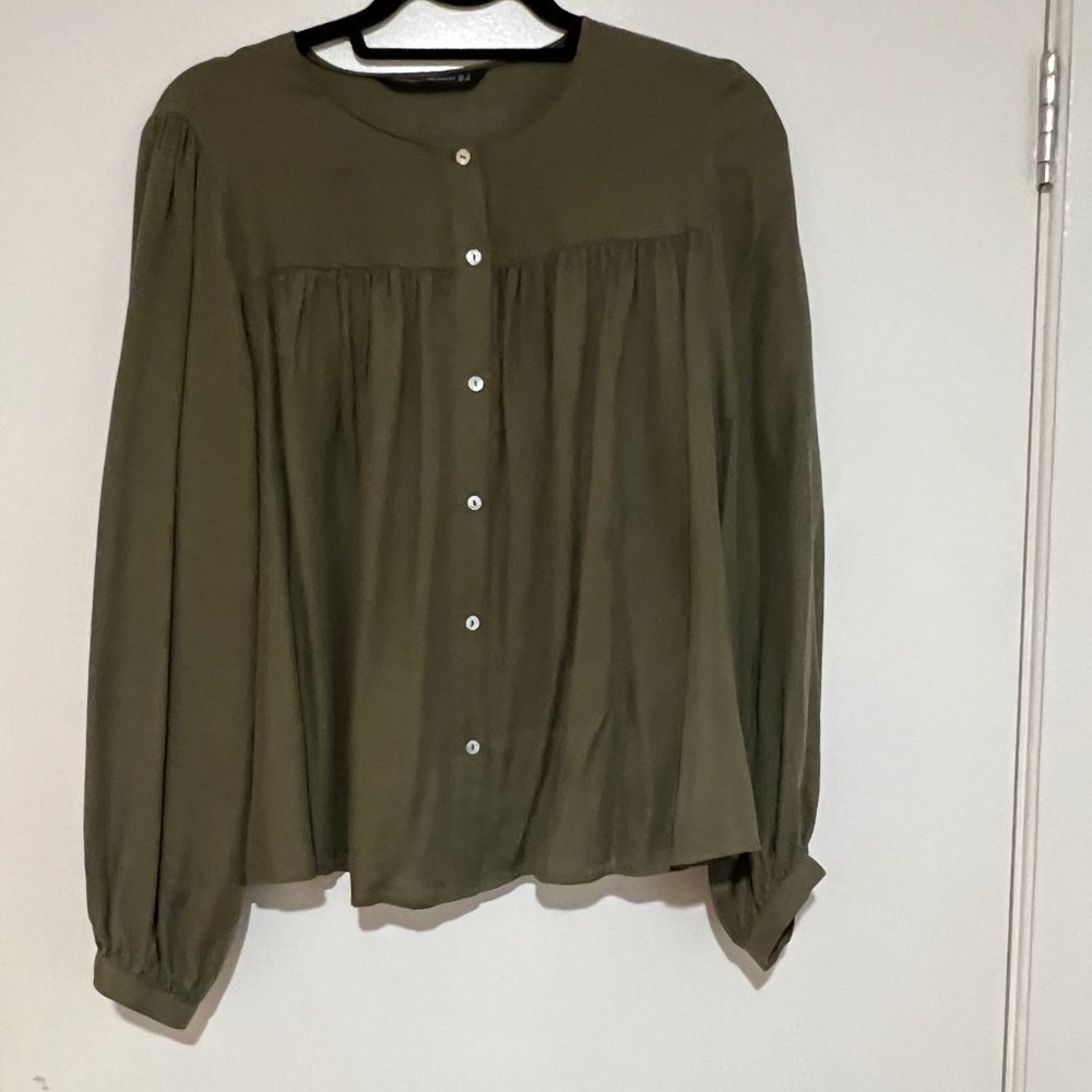 Zara Loose Fit Olive Green Top - Size Medium